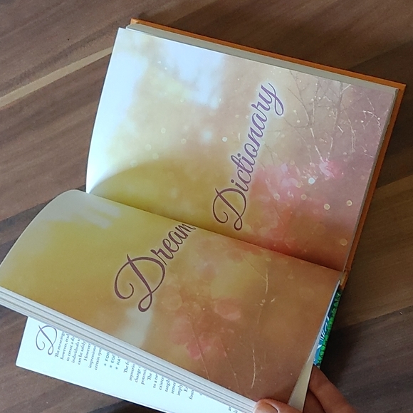 💚 Key to Your Dreams Dream Journal 💚 - Picture 5 of 5